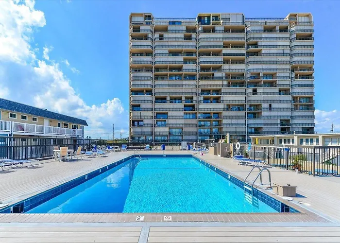 Holiday home Fountainhead -1 Bed Oceanfront With Outdoor Pool! Ocean City